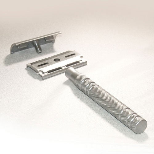 Feather All Stainless Steel Double Edge Safety Razor W/Stainless Steel Stand (AS-D2S)